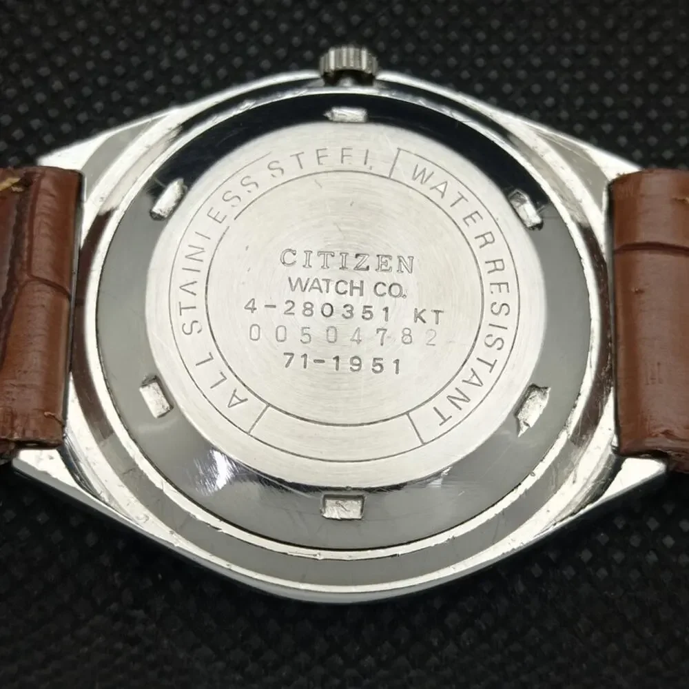 Vintage 1977 Citizen Automatic Mens Silver Watch W/daydate & Red accents